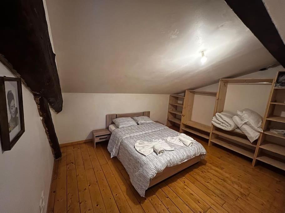 Pepite Rare 8 Personnes Au Coeur Battant Du Vieux Lyon Appartement Buitenkant foto